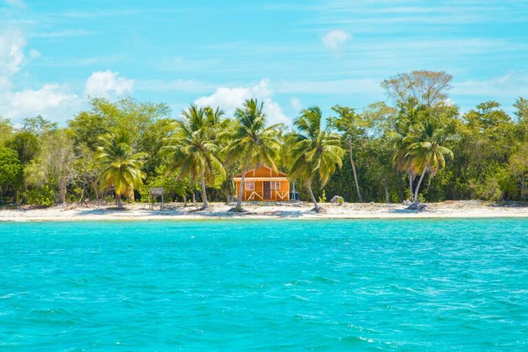 How to Visit Yukevalo Island